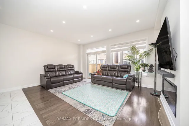 Additional image 22 of 25 Adventura Rd