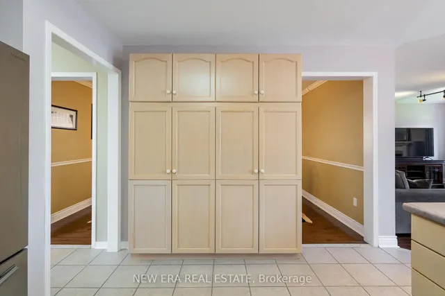 Additional image 11 of 275 Cresthaven Rd