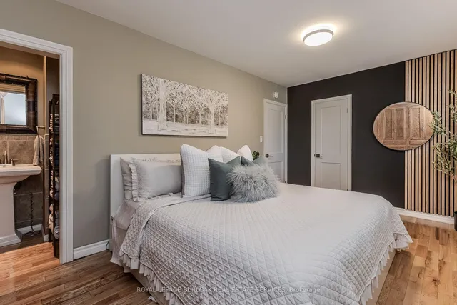 Additional image 16 of 1100 Dovercourt Ave