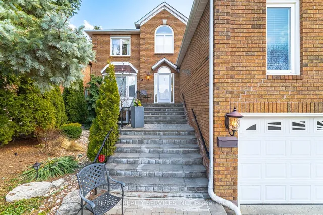 Additional image 4 of 41 Christie Dr