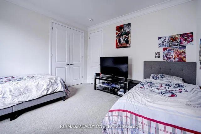 Additional image 27 of 438 North Park Blvd