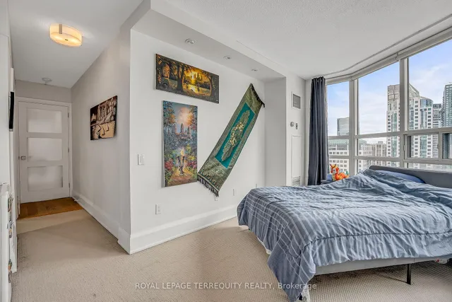 Additional image 18 of 71 Simcoe St Unit 2103