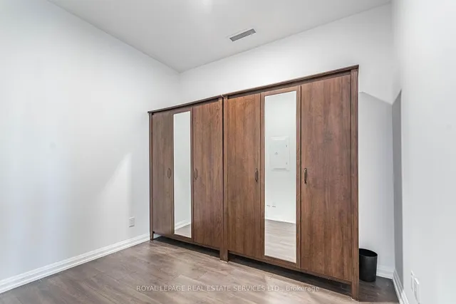 Additional image 18 of 4208 Dundas St Unit 505