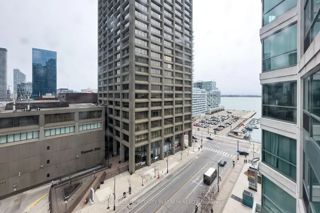 Additional image 11 of 10 Yonge St Unit 1008