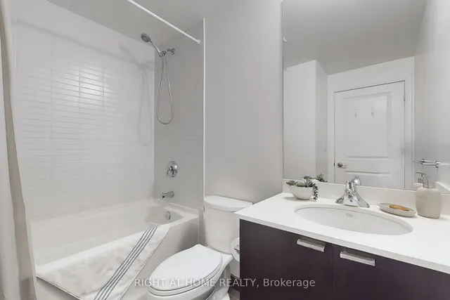 Additional image 19 of 35 Hayden St Unit 1216