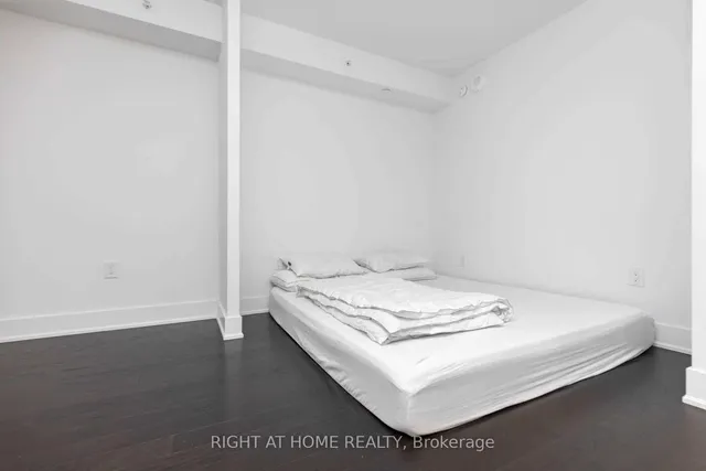 Additional image 12 of 955 Bay St Unit 1518