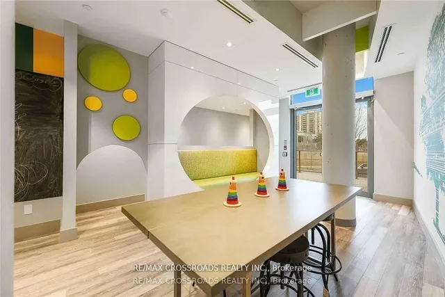 Additional image 34 of 32 Forest Manor Rd Unit 1910