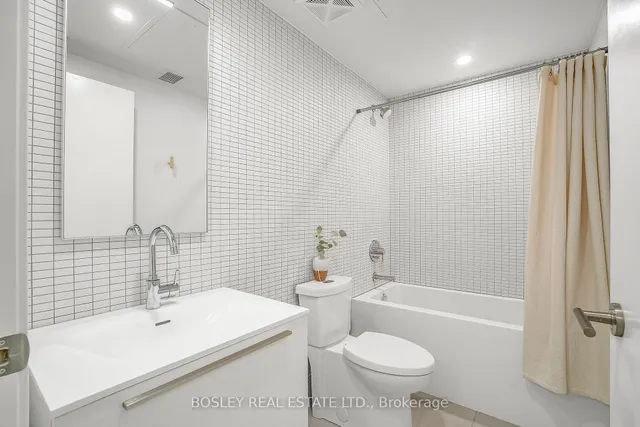 Additional image 11 of 2720 Dundas St Unit 522