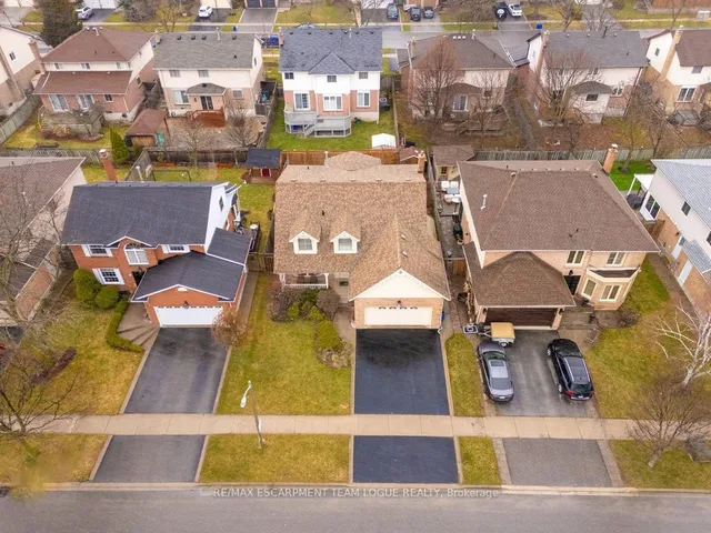 Additional image 47 of 2223 VISTA Dr