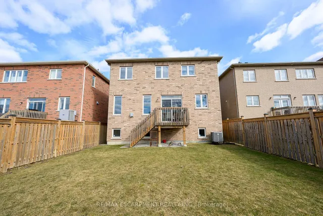 Additional image 39 of 71 Chaumont Dr