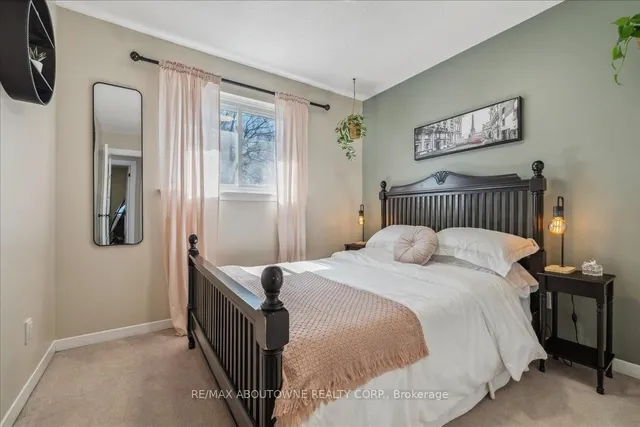 Additional image 24 of 2430 Cavendish Dr