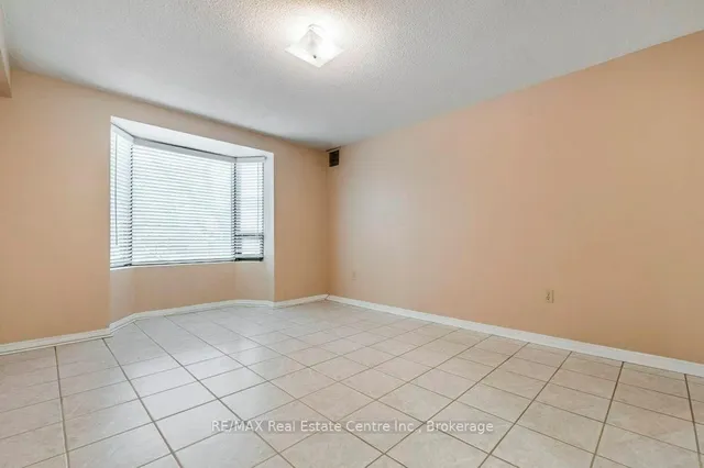 Additional image 30 of 165 Bold St Unit 204