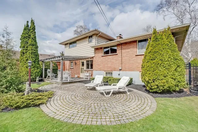 Additional image 36 of 363 East Side Cres