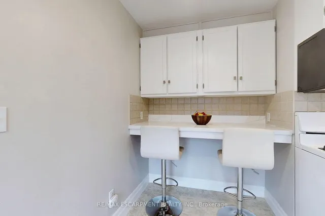 Additional image 15 of 37 Salem Ave