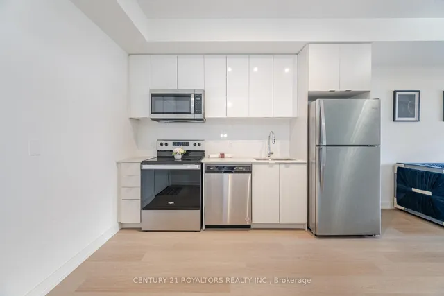 Additional image 19 of 859 The Queensway N/A Unit 509