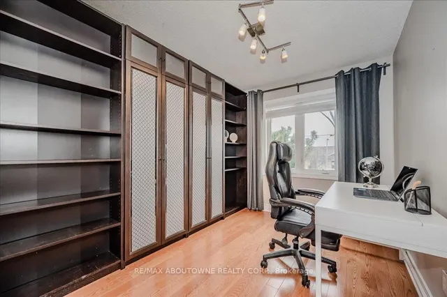 Additional image 23 of 455 Apache Crt Unit 31