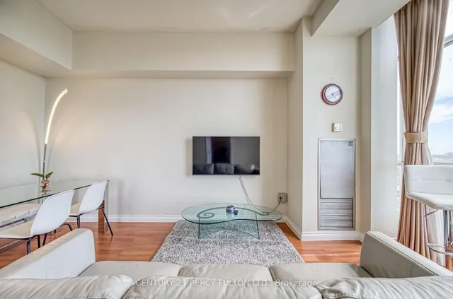 Additional image 13 of 3077 Weston Rd Unit 2009