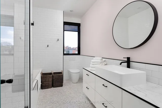 Additional image 20 of 59 Fuller Ave