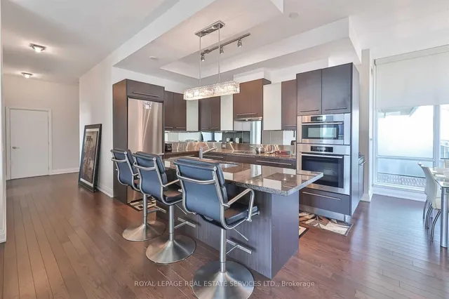 Additional image 7 of 80 John St Unit 4406