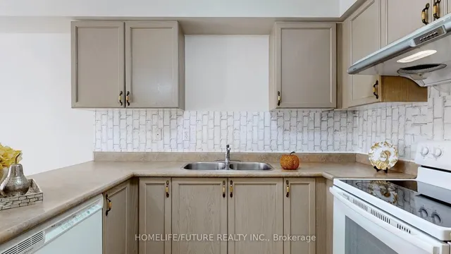 Additional image 9 of 435 Middlefield Rd Unit 47