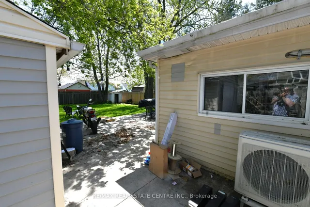 Additional image 4 of 2070 Churchill Ave