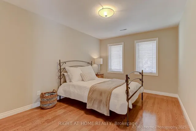 Additional image 19 of 274 Pharmacy Ave