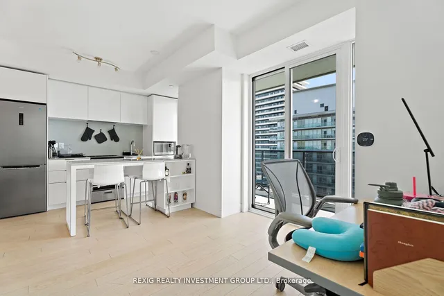 Additional image 15 of 70 Annie Craig Dr Unit 4007