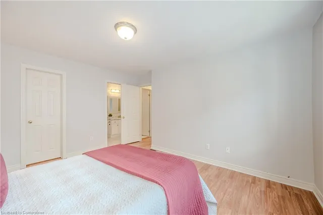 Additional image 22 of 105 Desert Sand Dr