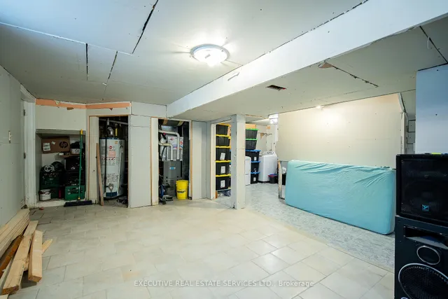 Additional image 34 of 49 Trethewey Dr