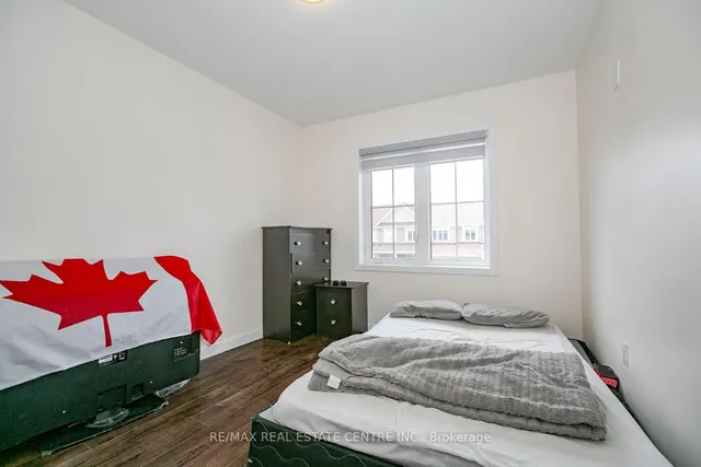 Additional image 16 of 8 Edsel Rd