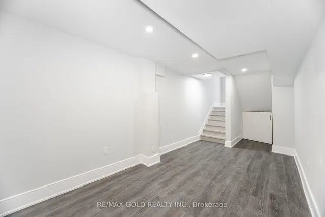 Additional image 27 of 7500 Goreway Dr Unit 62