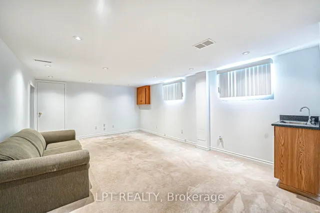 Additional image 26 of 22 Independence Dr