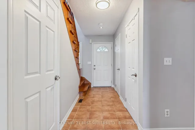 Additional image 4 of 5874 Sidmouth St