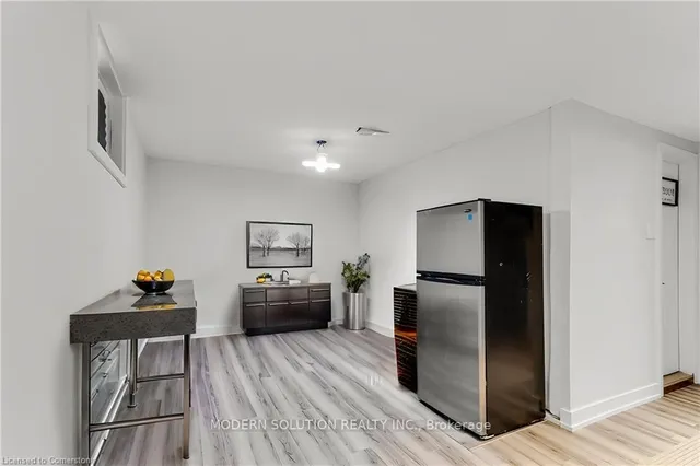 Additional image 26 of 3 Hartsdale Dr