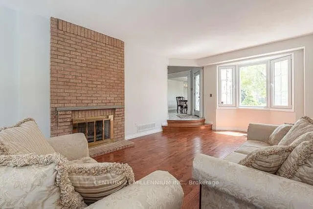 Additional image 14 of 82 Leander St