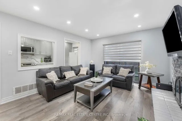 Additional image 9 of 44 Abelard Ave