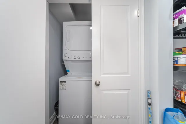 Additional image 34 of 13 Redfern St