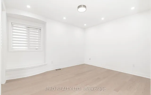 Additional image 28 of 1364 Aymond Cres