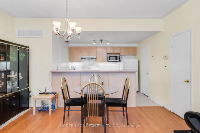 Additional image 10 of 760 Lawrence Ave Unit 228