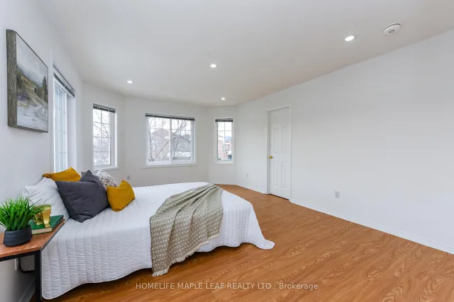 Additional image 22 of 43 Leagate St