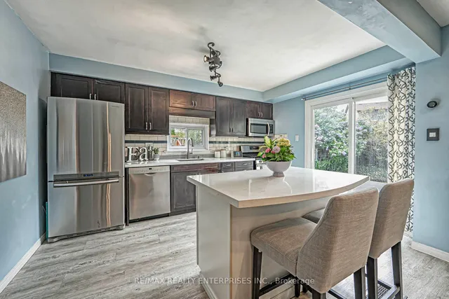 Additional image 14 of 817 Merritt Dr