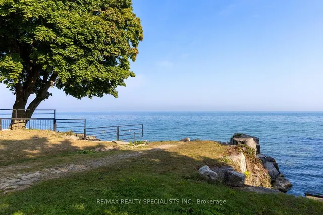 Additional image 24 of 600 North Service Rd Unit 619