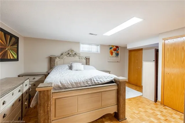 Additional image 28 of 68 Montmorency Dr