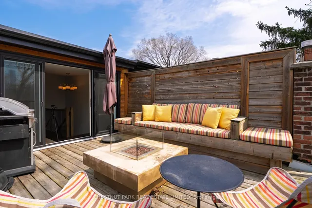 Additional image 29 of 61 Woodlawn Ave