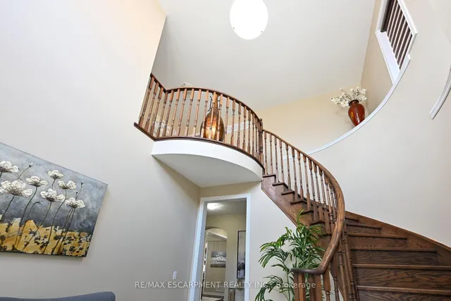 Additional image 23 of 71 Chaumont Dr