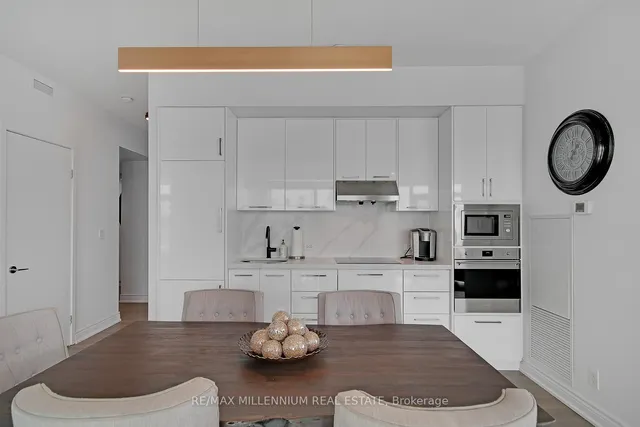 Additional image 18 of 12 York St Unit 5104