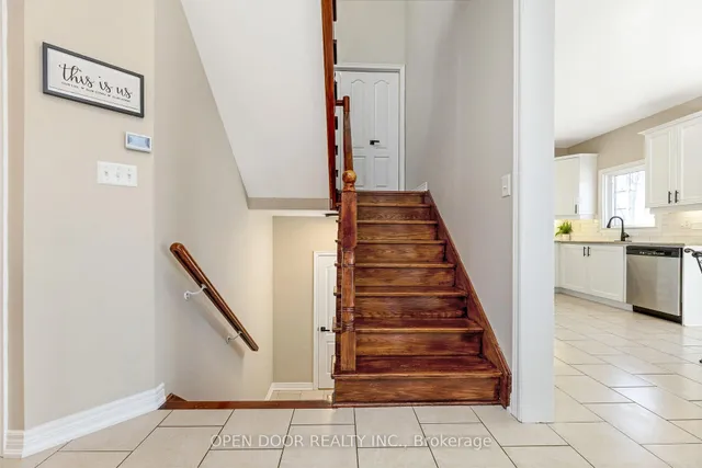 Additional image 16 of 221 Bussel Cres