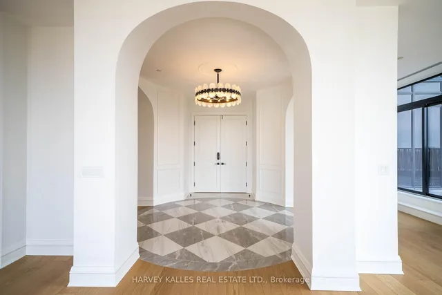 Additional image 5 of 2010 Bathurst St Unit 6A