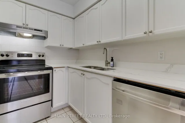 Additional image 6 of 35 Finch Ave Unit 501