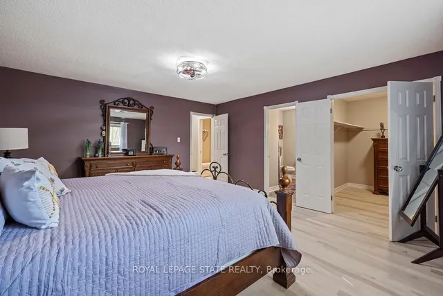 Additional image 18 of 16 Linington Tr